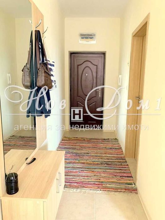 - к-с "Ботаника" - обзавведен - паркомясто - басейн - охрана -