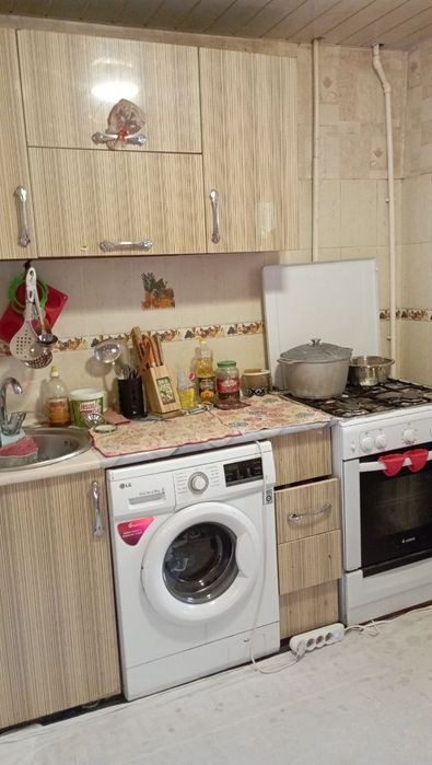 Uy sotiladi, Chilonzor 25-kvartal