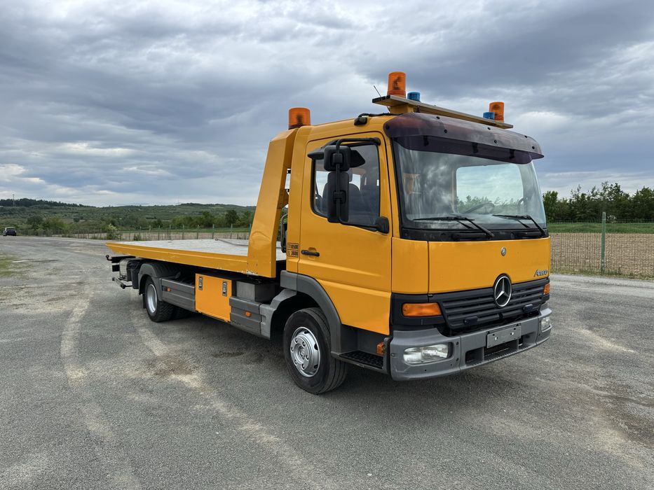 Camion tractari 12 tone mercedes atego