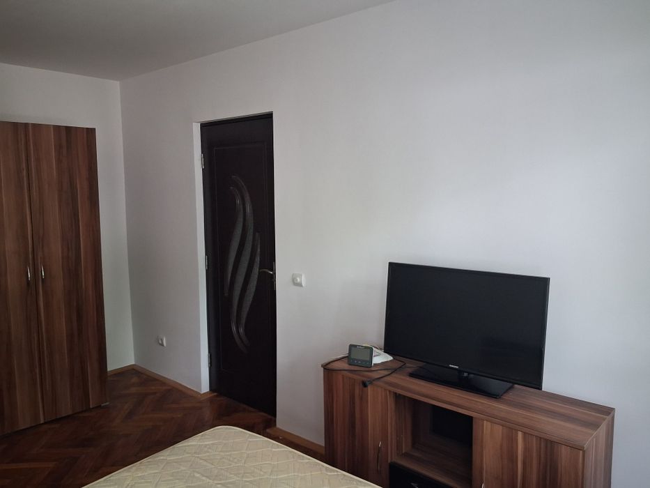 ÎNCHIRIEZ apartament Cantemir - Palas