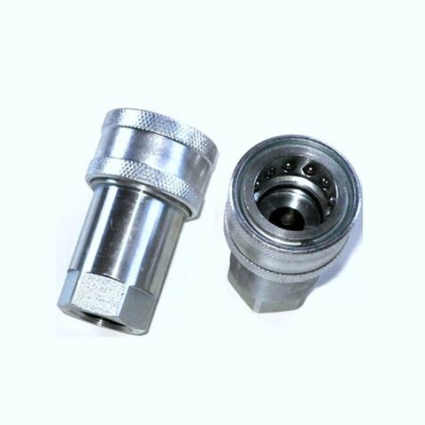 Внос от Германия - бързи връзки за хидравлични маркучи.