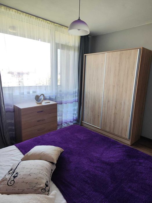 Дава се под наем Тристаен апартамент в Пловдив, Младежки Хълм - 120 кв.м за 548.25 € - Снимка #3