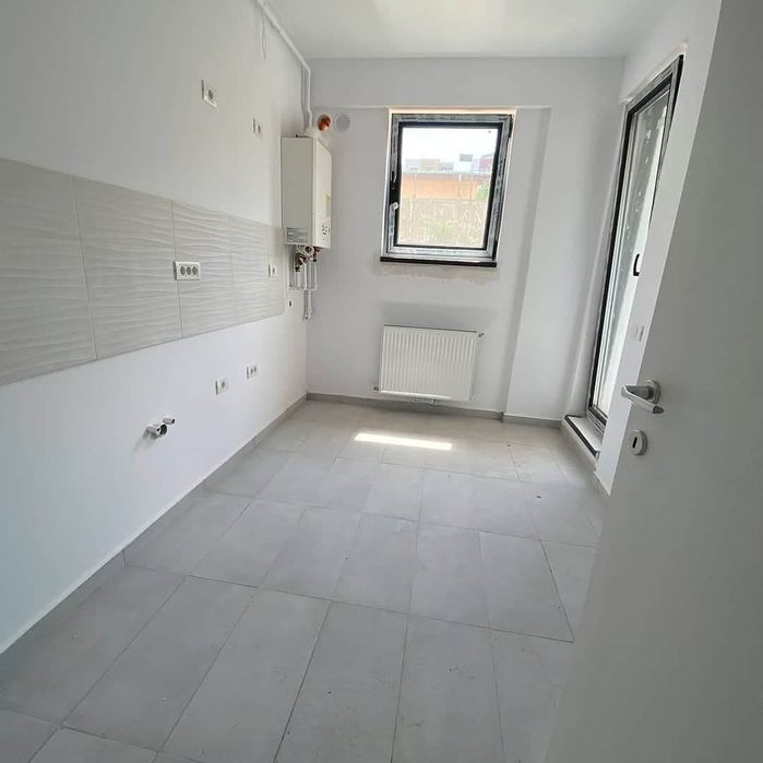 Execut amenajări interioare și exterioare