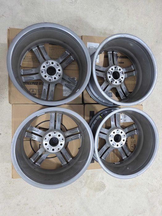 Jante 18 OEM Cupra Formentor Skoda Karok VW Passat Audi A4 Q3 5x112