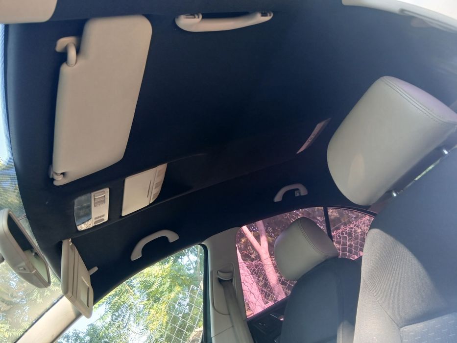 Plafon negru complet Skoda Octavia 2(2007) berlina(sedan) în stare perfecta