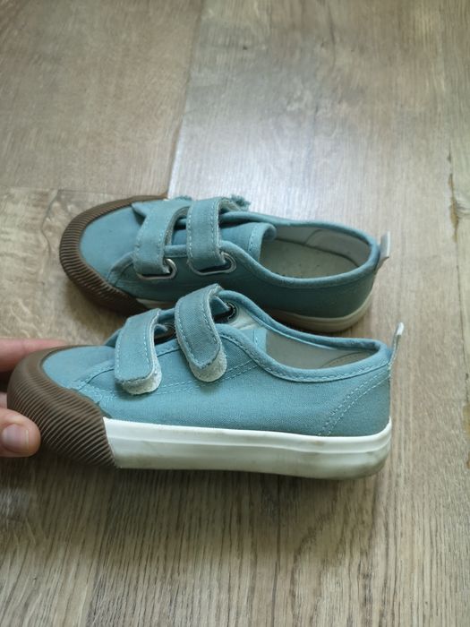 Teneși barefoot cu velcro, Reserved, mărimea 28.