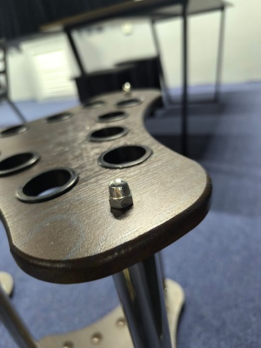 Подставка для бильярдного кия