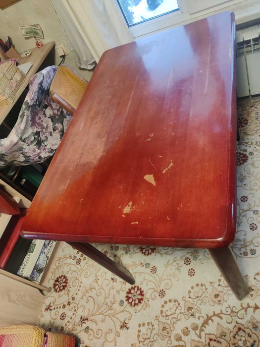 Стол производства Малайзия