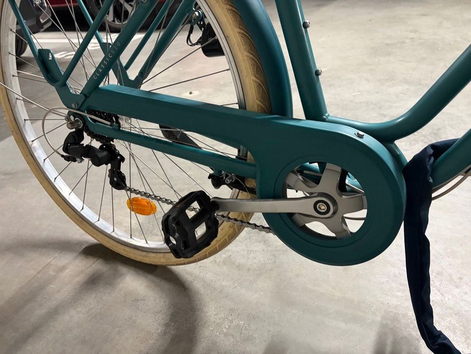 Bicicletă de oraș Elops 520, cadru jos, verde + lanț antifurt - stare perfectă