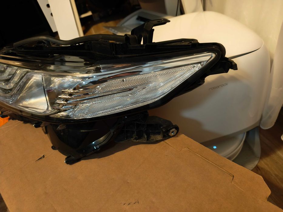 Far stanga Toyota Camry Full Led 2019 2020 2021 2022 2023