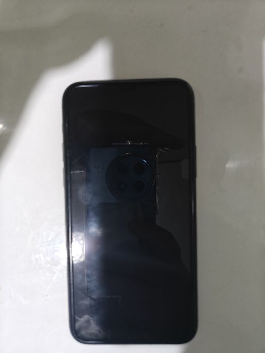 I phone 11 pro телефон 256 гб