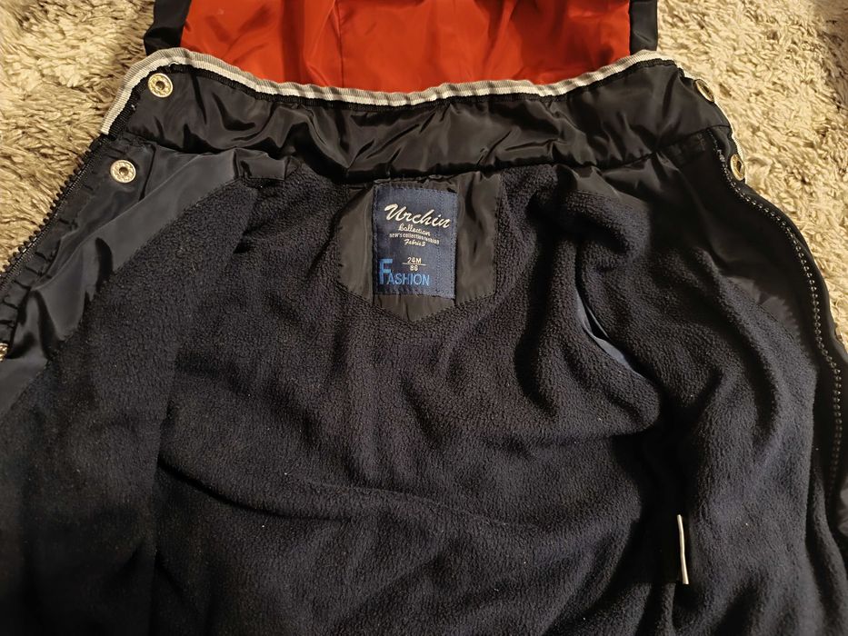 Детско яке подходящо за есента размер 24 М