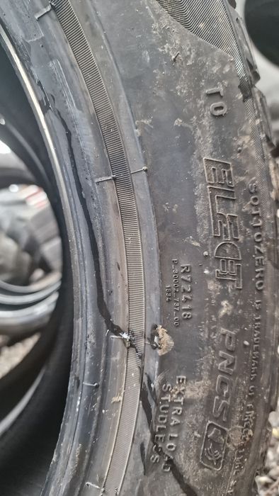 Anvelope 255/45R19 marca Pirelli, DOT 2022,M +S, 6.5 mm