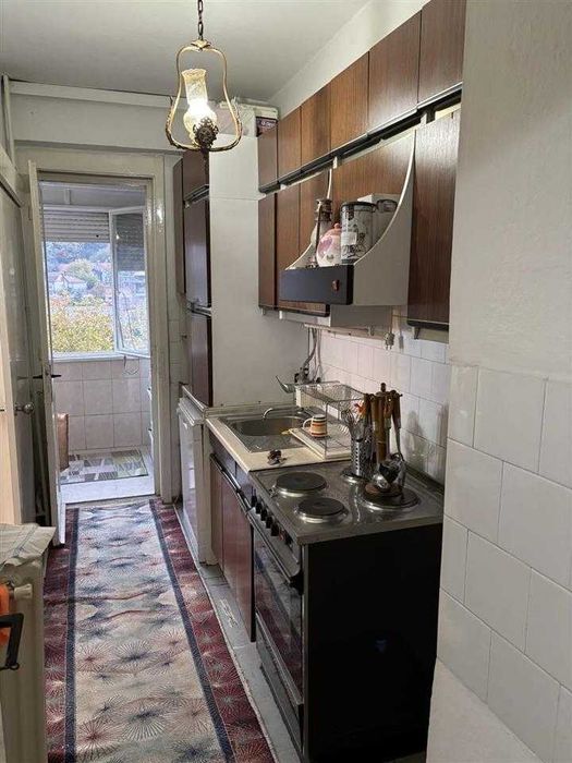 Дава се под наем Тристаен апартамент в Пловдив, Център - 76 кв.м за 377.4 € - Снимка #3