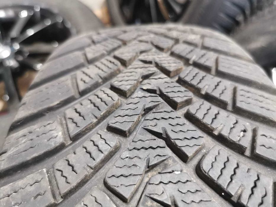 Jante originale Nissan Qashqai / X-Trail R.17 cu anvelope de iarna