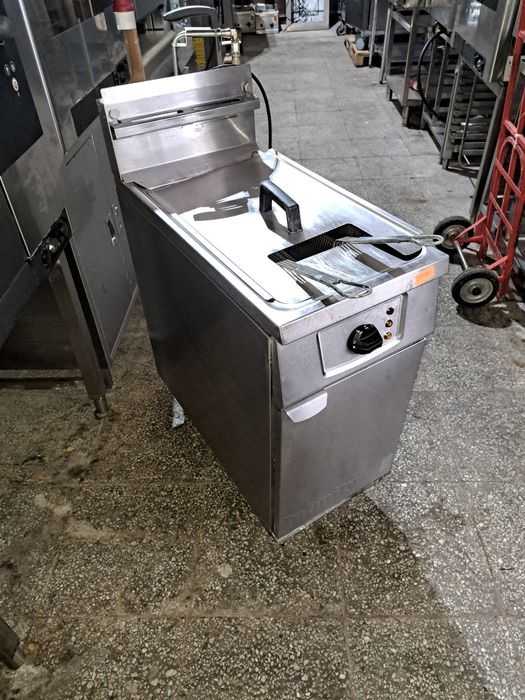 Фритюрник професионален FALCON INFINITY на газ с филтрираща система