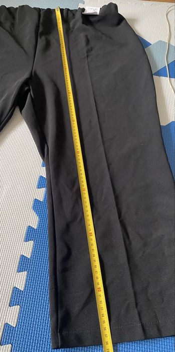 Pantaloni dama marime 56