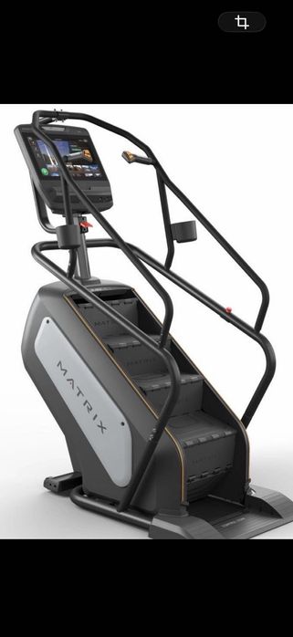 Vând trepte Matrix C7xi