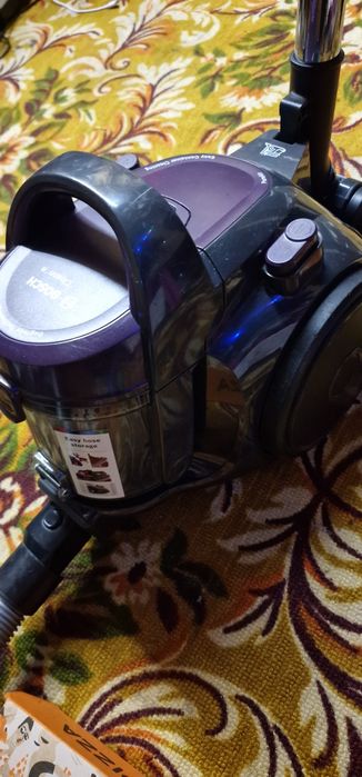 Продам пылесос BOSCH  ОТЛИЧНЫЙ
