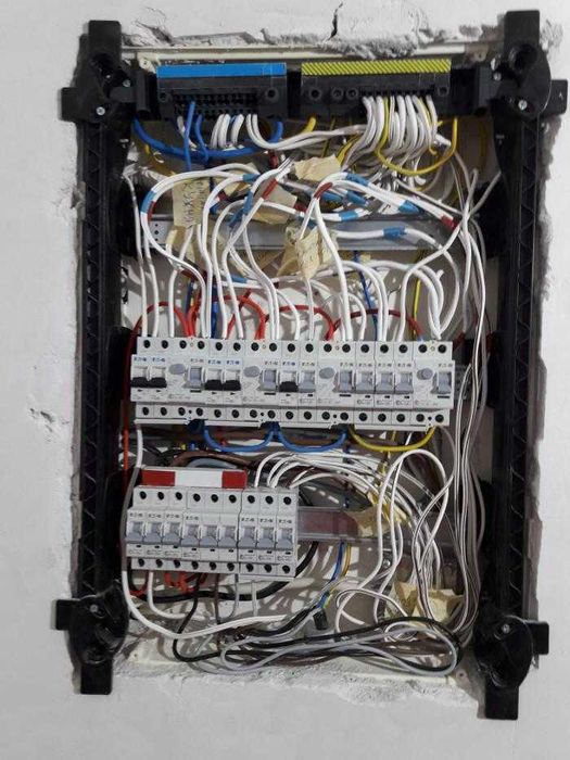 Електроинсталации, водопровод, сглобяване мебели, санитария