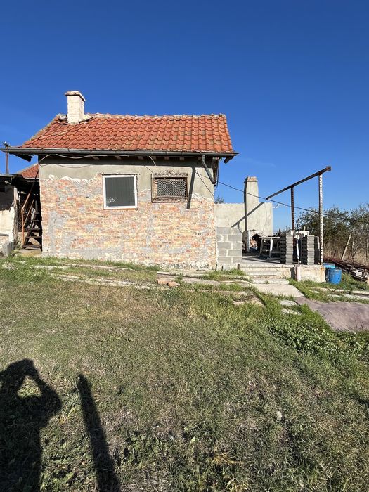 Малка Вила с гледка море(Изворище Под Наем)