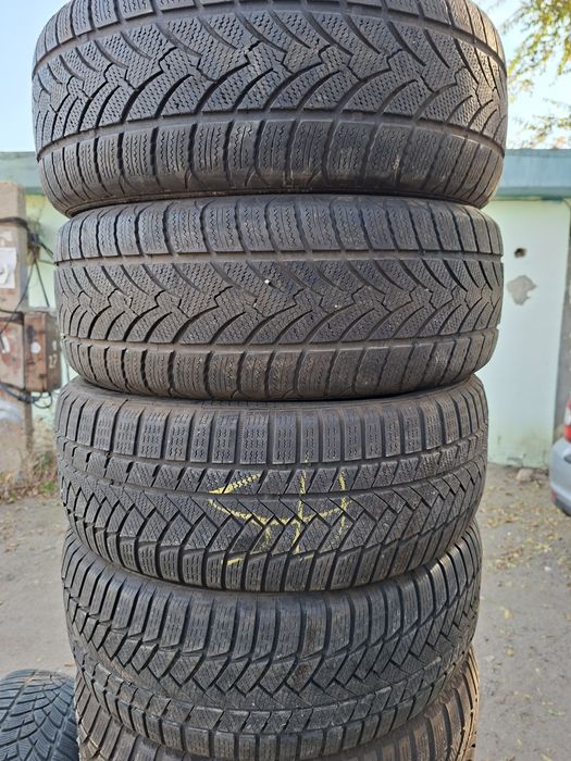 Продам шины 225/55/17