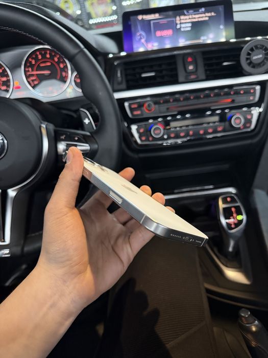 Iphone 16 pro max 256gb идеал