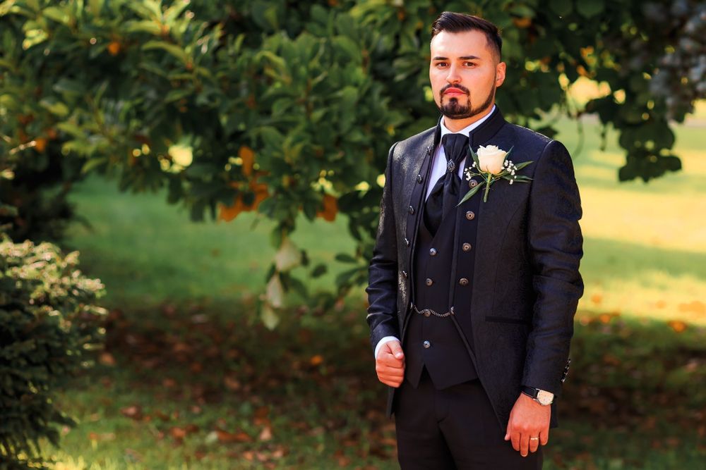 Costum mărimea 50