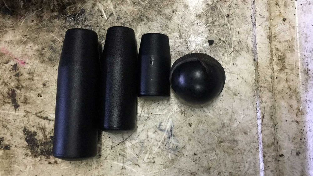 Маслопоказатели и ръкохватки