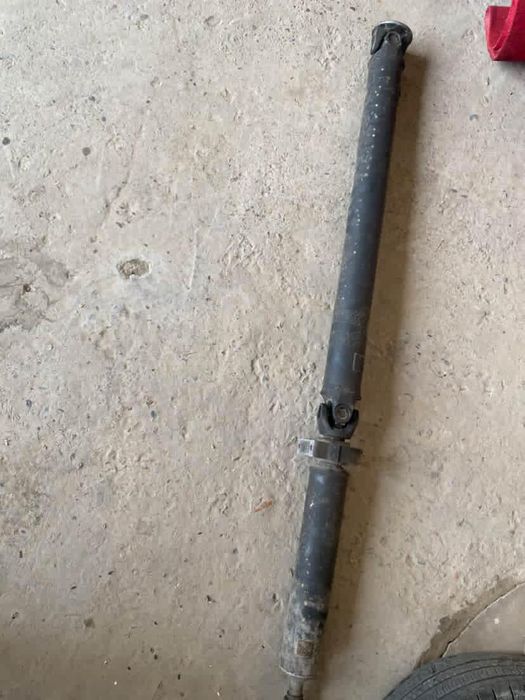 vaz Jiguli kardan sotiladi ishlidi sastyana yaxsh