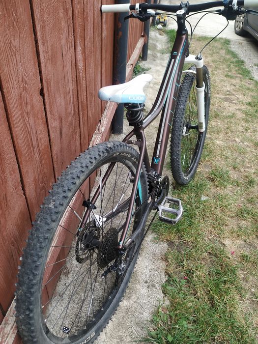 Bicicleta Cube 29'