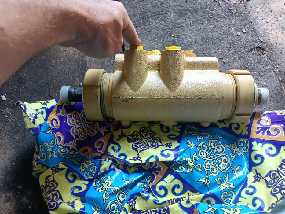 Продам усилитель руля. Новый