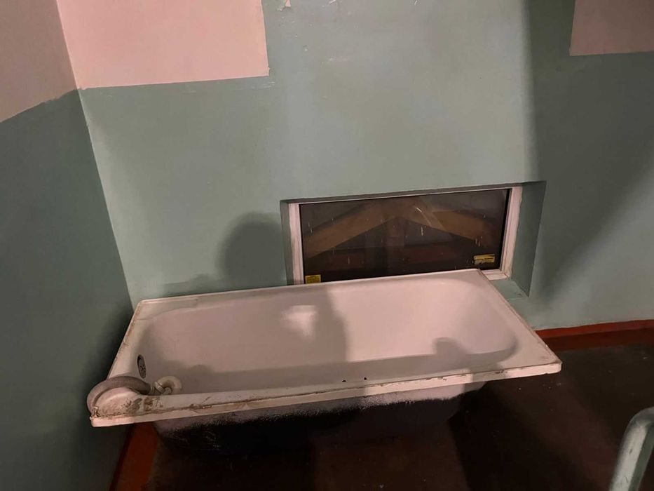 Продается чугунная ванна
