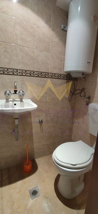 Дава се под наем Офис в Варна, Център - 70 кв.м за 357 € - Снимка #5