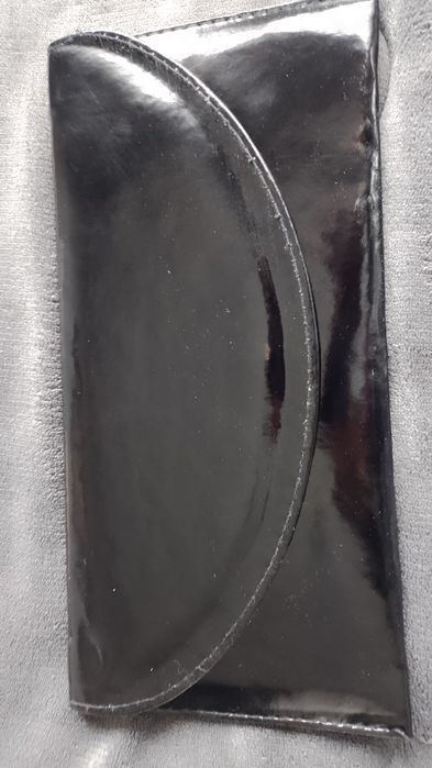 Елегантни дамски чанти