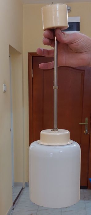 Абажури, полилеи