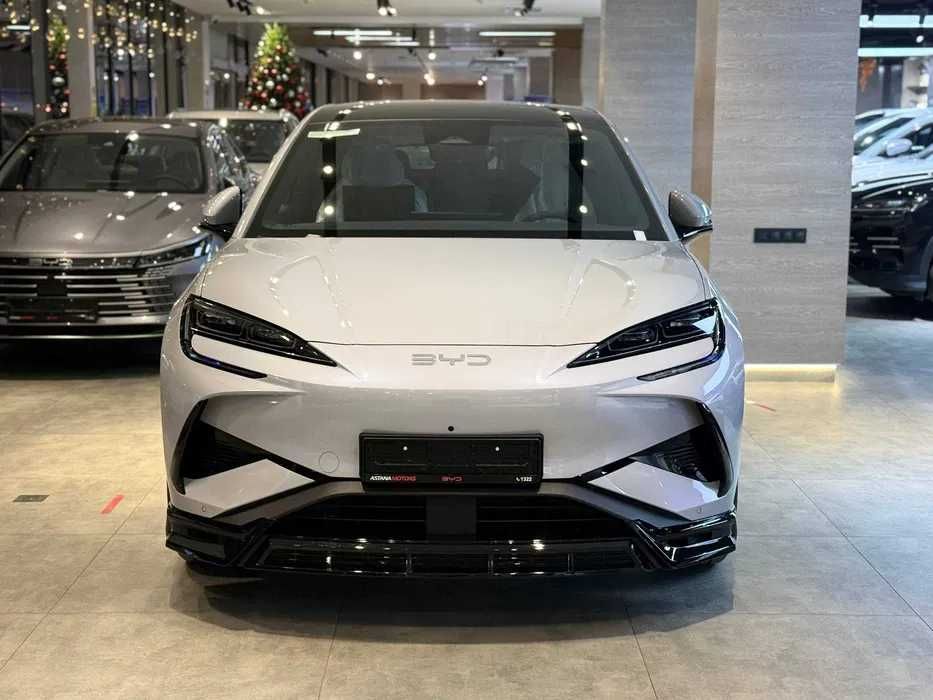 BYD Sealion 07 standart 550 km Nasiya savdo va Naqd tolov