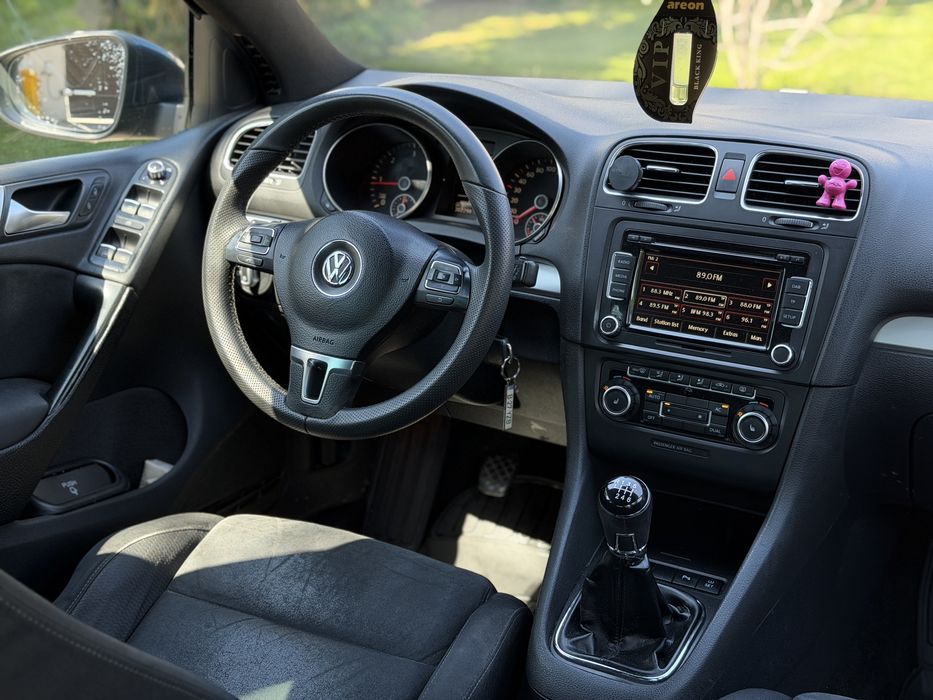 Volkswagen Golf 6 2011 2.0TDi 248Cp EURO5