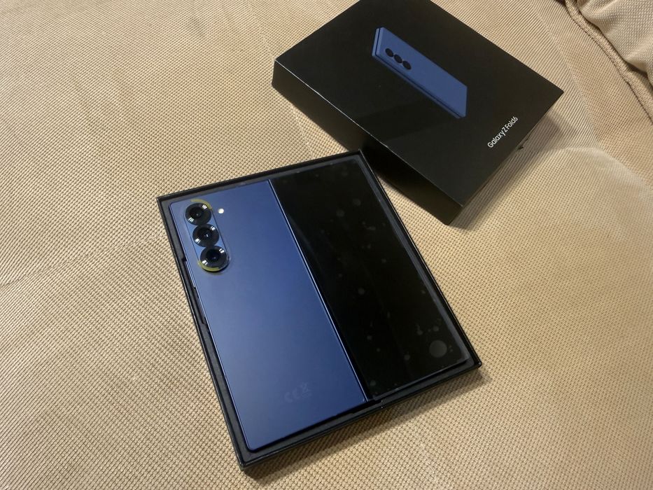 Samsung Fold 6 nou neactivat