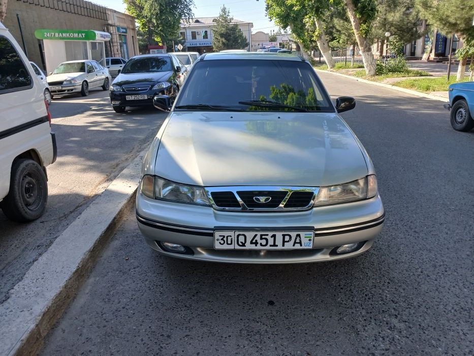 Нексия сотилади срочно