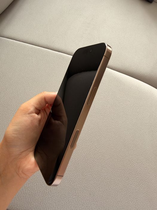 Iphone 16 Pro 256GB- в гаранция