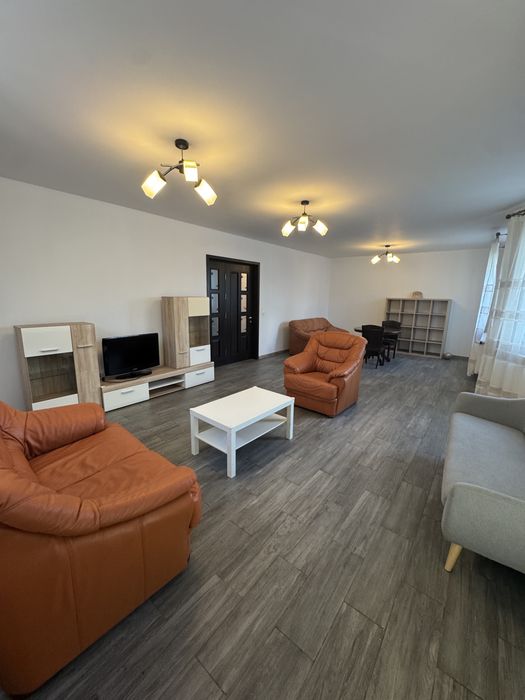Vila Spatioasa 4 camere Otopeni