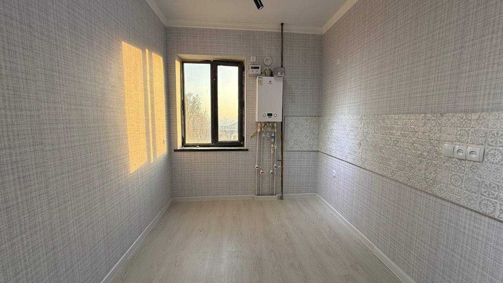 Фрунзиский Мухайё магазини 5 қаватда 3хонали квартира сотилади.ID:1548