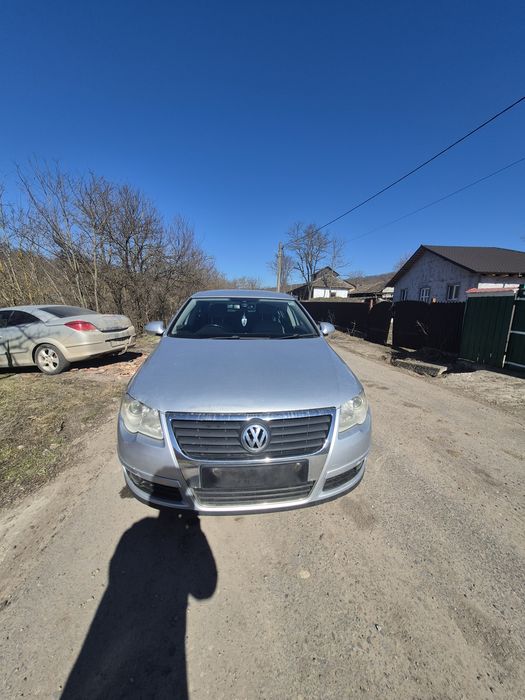 Dezmembrez volkswagen passat b6