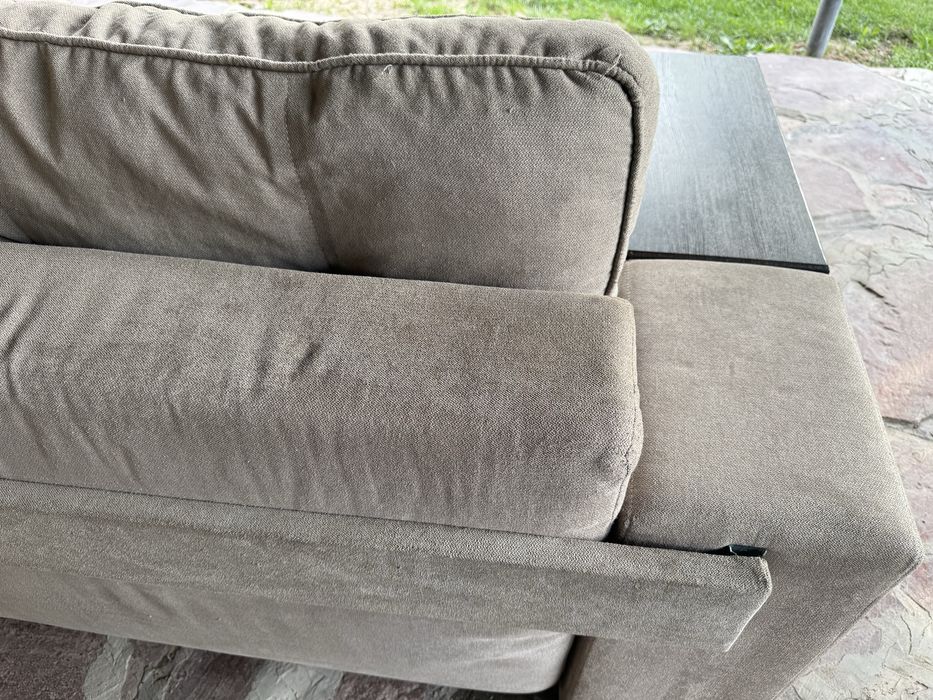 Срочно продам диван