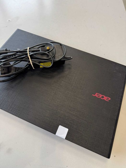 Лаптоп Acer Aspire E15