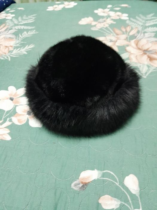 Căciulă noua de blana artificiala