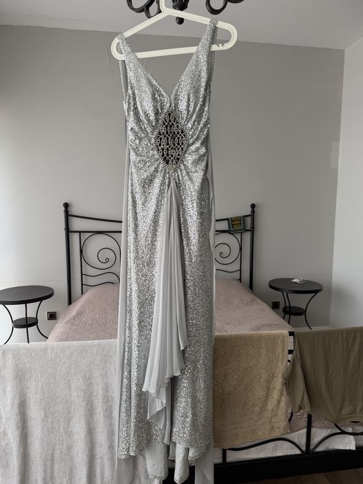 Вечерние платье