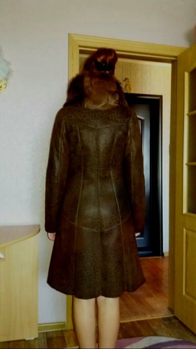Женская дубленка 8000