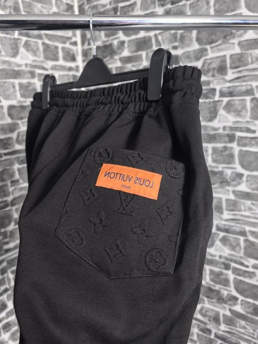 Luis Viton летен екип